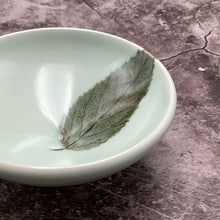 Load image into Gallery viewer, KONOHA-TENMOKU SAKE CUP