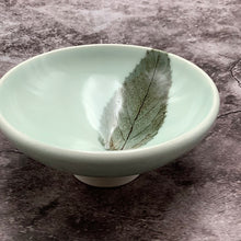 Load image into Gallery viewer, KONOHA-TENMOKU SAKE CUP