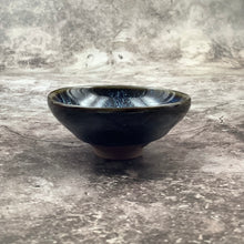 Load image into Gallery viewer, HEKIGYOKU-TENMOKU SAKE CUP
