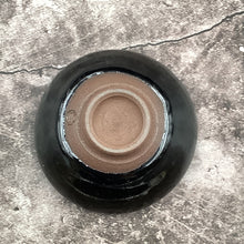 Load image into Gallery viewer, HEKIGYOKU-TENMOKU SAKE CUP