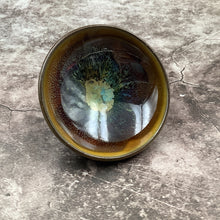 Load image into Gallery viewer, HEKIGYOKU-TENMOKU SAKE CUP