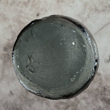 画像をギャラリービューアに読み込む, 瀬戸黒 花生