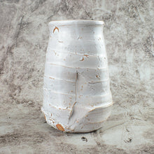 Load image into Gallery viewer, HAGI VASE