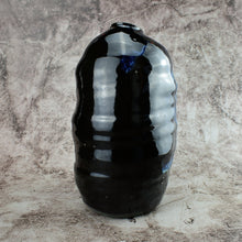 Load image into Gallery viewer, HEKIGYOKU-TENMOKU VASE