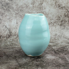 Load image into Gallery viewer, SEIJI VASE